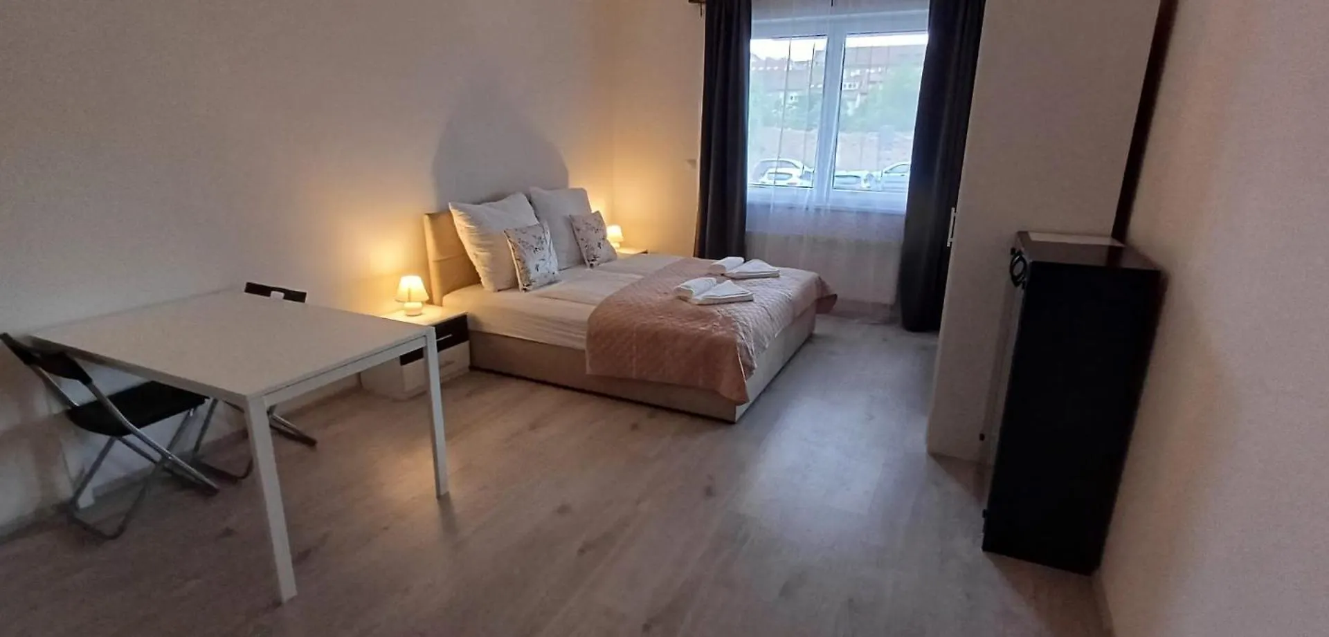 Cozy And Modern Apartment Near Brno City Center
